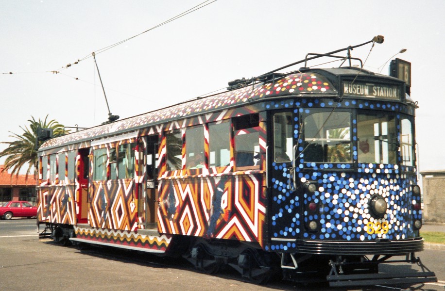 Transporting Art tram 829 - Lin Onus at Middle park 3/12/1991 - Photo Bob Wilson.