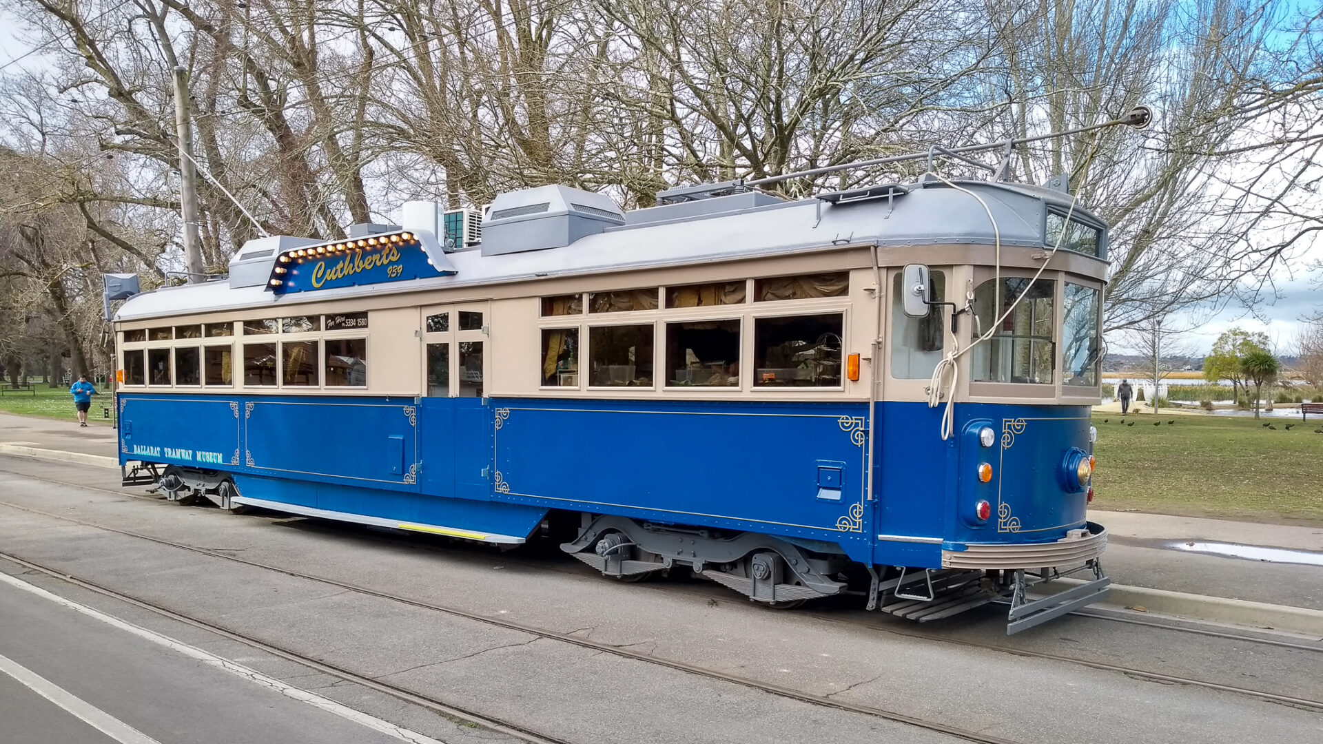 Cuthberts 939