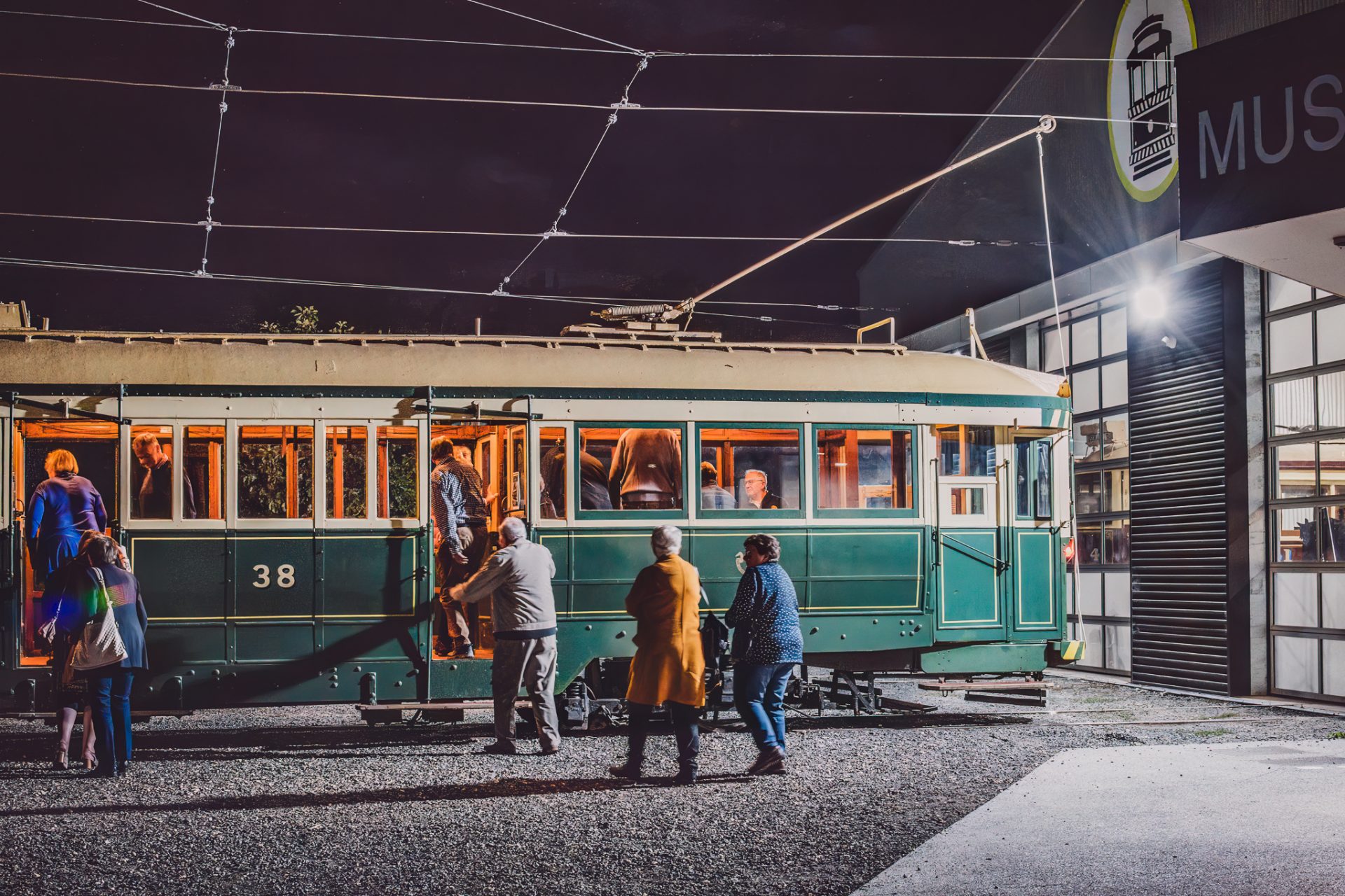 Night Tram 38