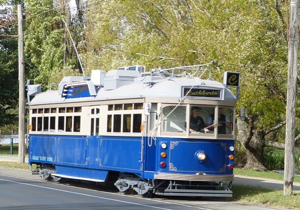 Cuthberts 939 Wendouree Parade 5-4-2016 - Photo Warren Doubleday