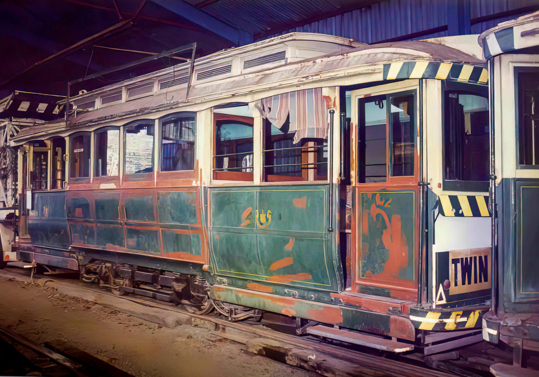 Photo: Warren Doubleday
Btm3308i