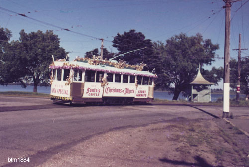 Ballarat 18, the first Santa Tram in 1964, at the corner of Wendouree Parade and Macarthur St.

Photo: Tramway Museum Soc. of Victoria from the collection of the Ballarat Tramway Museum.