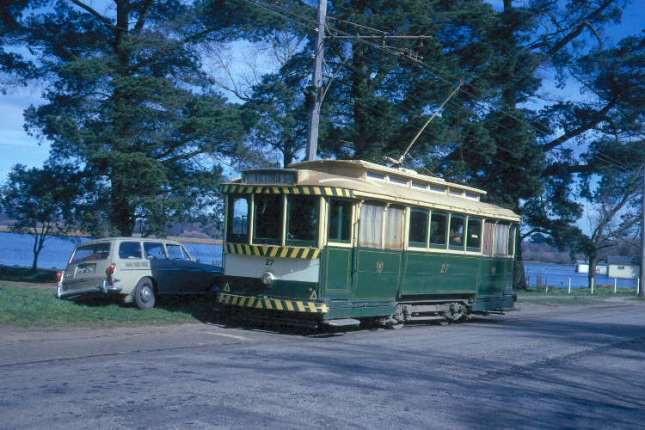 Ballarat Tram No. 27 in Wendouree Parade, east bound, near the SEC Depot Junction.